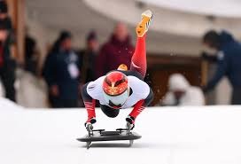 玫瑰德比，和气收场！库尼亚闪电扳平续命，曼联1比1利兹联