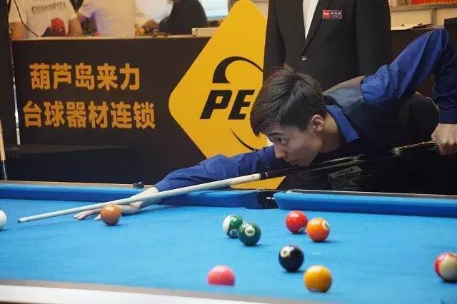 队的比赛中 队的比赛中