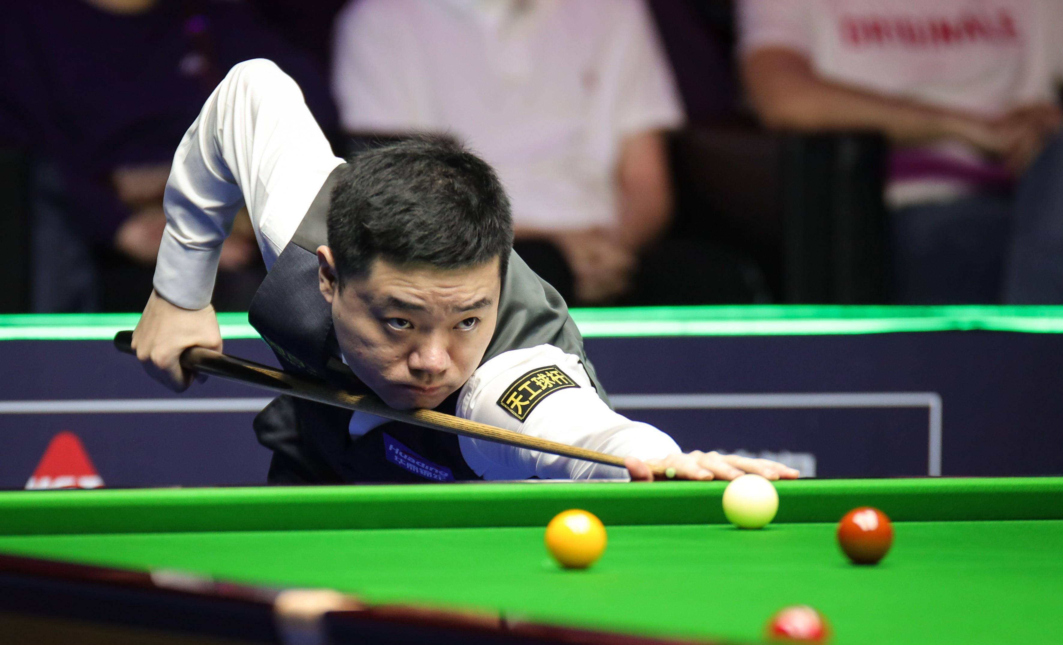 耀背后的秘 耀背后的秘